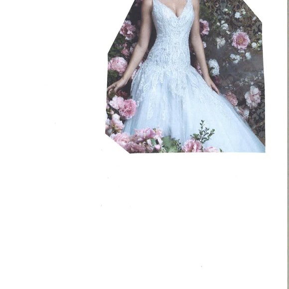Wedding Dress Brand New - Picture 1 of 3